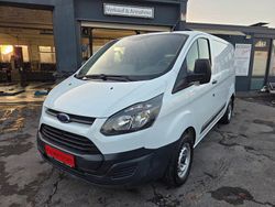 Weiß Gebraucht 2015 Ford Transit Custom Van / Kleinbus | 8.900 € (Guter Preis)