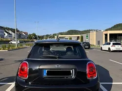 Schwarz Gebraucht 2018 Mini ONE Kleinwagen | 12.990 € (Fairer Preis)