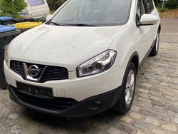 Weiß Gebraucht 2010 Nissan Qashqai Acenta SUV | 6.000 €