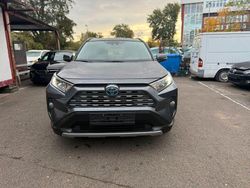 Grau Gebraucht 2021 Toyota RAV4 Hybrid Style SUV | 19.990 €