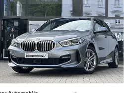 Grau Gebraucht 2022 BMW 120 M Sport Kleinwagen | 27.980 € (Fairer Preis)