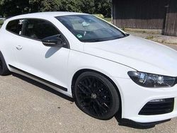 Weiß Gebraucht 2009 VW Scirocco R-line Coupé | 8.300 € (Etwas zu teuer)