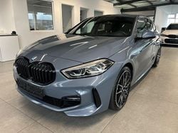Grau Gebraucht 2023 BMW 118 M Sport Kleinwagen | 25.900 € (Etwas zu teuer)