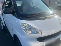 Weiß Gebraucht 2010 Smart ForTwo Coupé Pure Coupé | 2.799 € (Guter Preis)