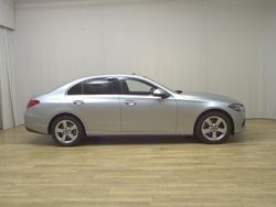 Silber Gebraucht 2022 Mercedes C220 Avantgarde Limousine | 29.980 € (Fairer Preis)