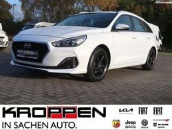 Polar white / sol Gebraucht 2020 Hyundai i30 Select Kombi | 12.690 € (Guter Preis)