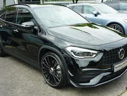 Schwarz Gebraucht 2022 Mercedes GLA35 AMG AMG SUV | 37.950 € (Fairer Preis)