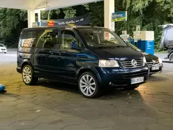 Blau Gebraucht 2008 VW T5 Highline Van | 13.250 € (Teuer)