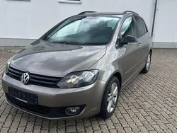 Braun Gebraucht 2012 VW Golf VII Match Limousine | 4.990 € (Fairer Preis)