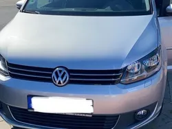 Silber Gebraucht 2012 VW Touran Comfortline Van / Kleinbus | 6.990 € (Fairer Preis)