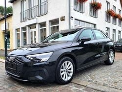 Mythosschwarz metallic Gebraucht 2021 Audi A3 Sportback Sport Limousine | 24.900 € (Fairer Preis)