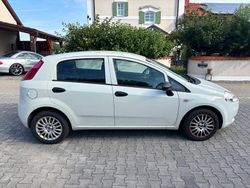 Weiß Gebraucht 2013 Fiat Grande Punto Kleinwagen | 2.990 € (Fairer Preis)