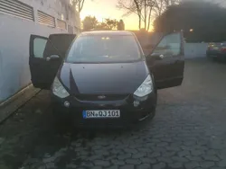 Blau Gebraucht 2008 Ford S-MAX Ambiente Van / Kleinbus | 3.000 € (Fairer Preis)
