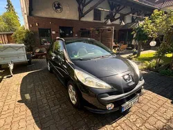 Schwarz Gebraucht 2009 Peugeot 207 Limousine | 1.649 € (Guter Preis)
