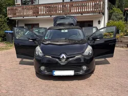 Schwarz Gebraucht 2012 Renault Clio IV Limousine | 4.600 €