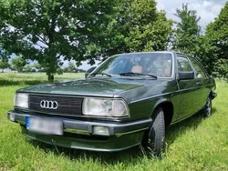 Audi 100
