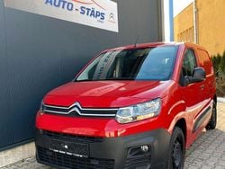 Rot Gebraucht 2021 Citroën Berlingo Van / Kleinbus | 14.490 € (Guter Preis)