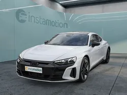 Grau Gebraucht 2022 Audi e-tron GT quattro Sport Limousine | 67.140 € (Teuer)