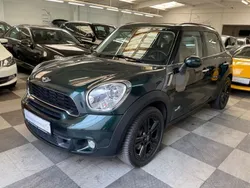 Grün Gebraucht 2011 Mini Cooper S Countryman SUV | 11.650 € (Fairer Preis)