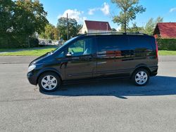 Schwarz Gebraucht 2009 Mercedes Viano Van / Kleinbus | 11.500 € (Guter Preis)