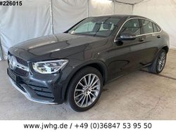 Grau Gebraucht 2021 Mercedes GLC300e AMG line Coupé | 43.450 € (Fairer Preis)