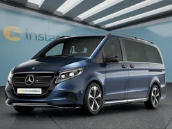 Blau Gebraucht 2024 Mercedes EQV300 Van / Kleinbus | 63.999 €