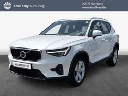 Weiß Gebraucht 2024 Volvo XC40 Core SUV | 34.590 € (Fairer Preis)