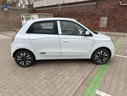 Weiß Gebraucht 2021 Renault Twingo Intens Kleinwagen | 9.400 € (Guter Preis)