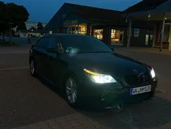Schwarz Gebraucht 2006 BMW 530 M Sport Limousine | 7.000 €