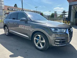Grau Gebraucht 2018 Audi Q7 S-Line SUV | 30.999 € (Guter Preis)