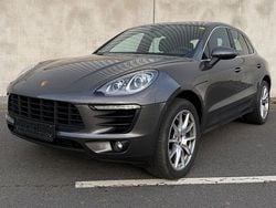Grau Gebraucht 2015 Porsche Macan S SUV | 29.499 € (Guter Preis)