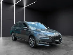 Grau Gebraucht 2019 Skoda Superb LAURIN & KLEMENT Limousine | 25.950 € (Guter Preis)