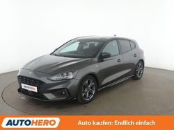 Grau Gebraucht 2020 Ford Focus ST-Line Limousine | 15.990 € (Teuer)