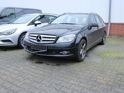 Schwarz Gebraucht 2011 Mercedes C200 Avantgarde Limousine | 3.450 € (Superpreis)