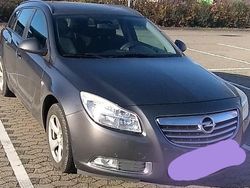 Grau Gebraucht 2009 Opel Insignia Kombi | 2.850 € (Fairer Preis)