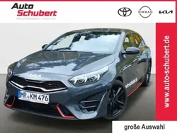 Grau Gebraucht 2023 Kia ProCeed 2 Kleinwagen | 33.860 € (Etwas zu teuer)