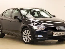 Schwarz Gebraucht 2015 VW Passat Limousine | 13.249 € (Fairer Preis)