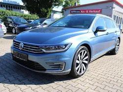 Blau Gebraucht 2018 VW Passat GTE Kombi | 19.990 € (Guter Preis)
