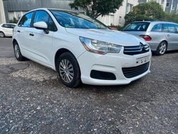 Weiß Gebraucht 2013 Citroën C4 Limousine | 2.599 € (Fairer Preis)