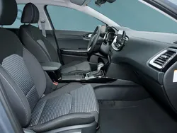 Silber Neu 2025 Kia Ceed 4 Kleinwagen | 27.599 € (Superpreis)