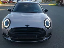Grau Gebraucht 2021 Mini Cooper D Clubman Kombi | 25.900 € (Etwas zu teuer)