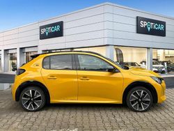 Gelb Gebraucht 2021 Peugeot e-208 GT Kleinwagen | 17.490 € (Fairer Preis)