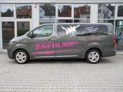 Mondstein grau/e:vulkan grau Gebraucht 2020 Opel Zafira Life Selection Van | 39.995 € (Teuer)