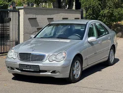 Silber Gebraucht 2004 Mercedes C180 Limousine | 3.500 € (Superpreis)