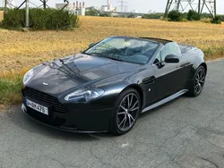 Grau Gebraucht 2013 Aston Martin V8 Vantage Coupé | 71.500 € (Etwas zu teuer)