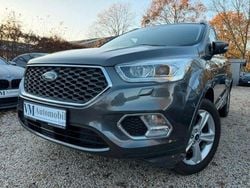 Grau Gebraucht 2018 Ford Kuga Vignale SUV | 16.490 € (Guter Preis)