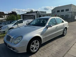 Silber Gebraucht 2002 Mercedes E240 Limousine | 2.500 € (Superpreis)