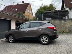 Braun Gebraucht 2015 Hyundai ix35 Style SUV | 11.500 € (Fairer Preis)