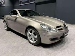 Beige Gebraucht 2005 Mercedes SLK350 Cabrio | 12.450 € (Fairer Preis)