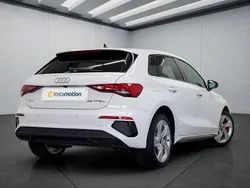 Weiß Gebraucht 2022 Audi A3 Sportback e-tron Limousine | 25.249 € (Fairer Preis)